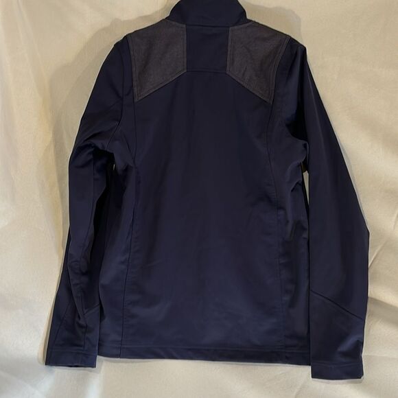 Under Armour co lab with NAVY Long Sleeve Cold Gear Size Small - Picture 9 of 12
